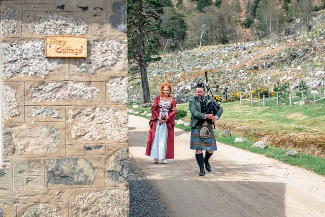 hochzeit-schottland-mann-spielt-dudelsack