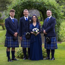 hochzeit-schottland-paar-getraut